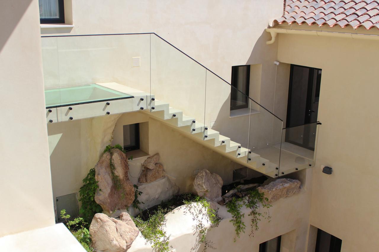 Galería Essentia 2*