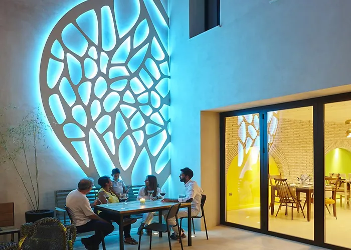 Hotel Galeria Essentia